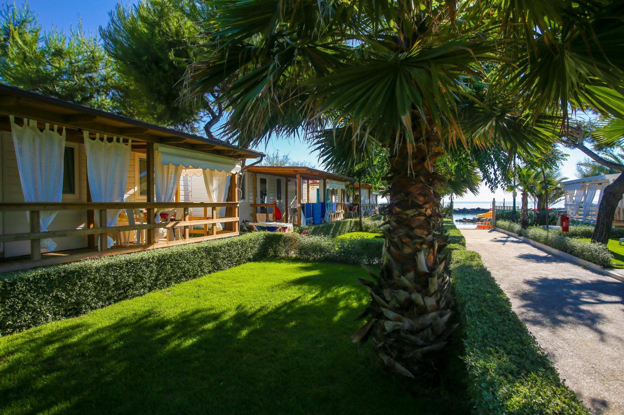 Camping Villaggio Calypso Cupra Marittima Exterior foto